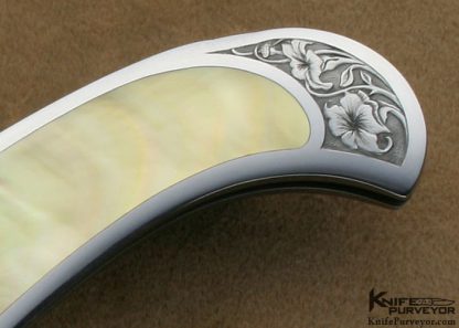 Steve Hoel Custom Knife Bryan Bridges Engraved South Sea Gold Lip Pearl Interframe Lockback - Image 3