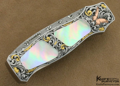 Jack Busfield Custom Knife Double Green Sea Snail Shell Interframe Lockback Dagger Engraved by Brian Hochstrat - Image 4