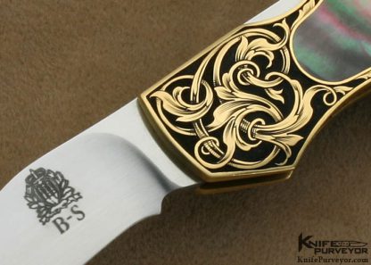 Jim Martin Custom Knife Tim George Engraved 18 Kt Gold and Black Lip Tahitian Pearl Shell Interframe Front Lock Folder - Image 2