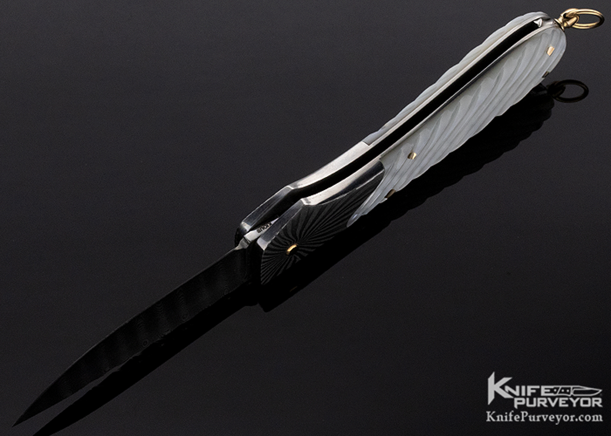 Joe Kious Custom Knife Devin Thomas Damascus and Fluted Mother of Pearl Lockback with 14Kt Gold Bale - Image 8