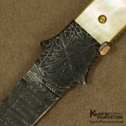Ken Steigerwalt Custom Knife South Sea Goldlip Pearl and Damascus Automatic - Image 2