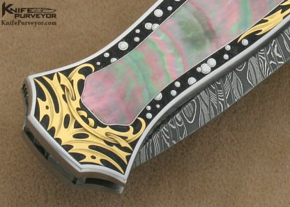 Joe Kious Custom Knives Ray Cover Jr. Engraved Blacklip Pearl & Mike Norris Damascus "Dead Bug" Auto - Image 5