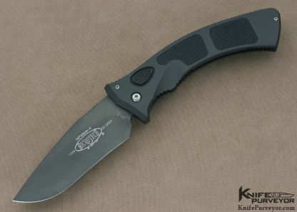 Microtech Custom Knife "Amphibian" Black Automatic Button Lock