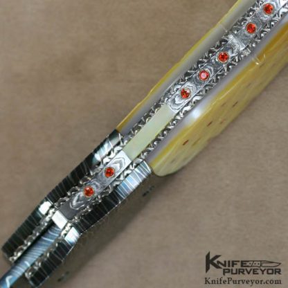 Vernie Reed Custom Knife Piqued South Sea Goldlip Pearl with Gold and Ruby Inlaid Damascus Linerlock Dagger - Image 5