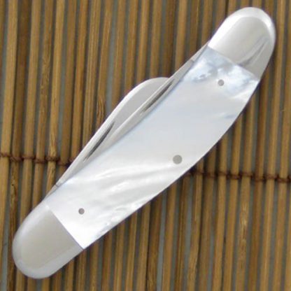 Richard Rogers Custom Knife:  Mother of Pearl 3 Blade Sowbelly - Image 2
