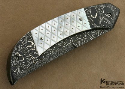 Ron Newton Custom Knife Piqued Mother of Pearl Shell & Sole Authorship Damascus Scale Release Automatic - Image 3