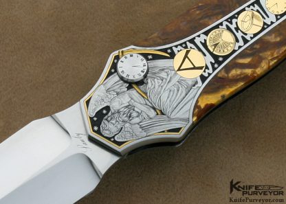 Scott Sawby Custom Knife Ray Cover Jr. Engraved 14Kt Gold & Gold Agate Button Lock Egret - Image 2