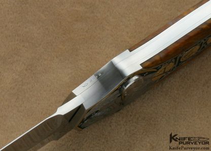 Scott Sawby Custom Knife Ray Cover Jr. Engraved 14Kt Gold & Gold Agate Button Lock Egret - Image 9