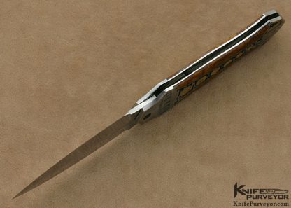 Scott Sawby Custom Knife Ray Cover Jr. Engraved 14Kt Gold & Gold Agate Button Lock Egret - Image 10