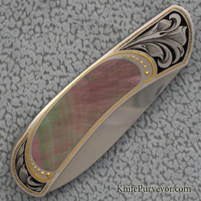 Steve Hoel Custom Knife Set of Three Blacklip Pearl Lockbacks  Engraved by Julie Warenski - Image 4