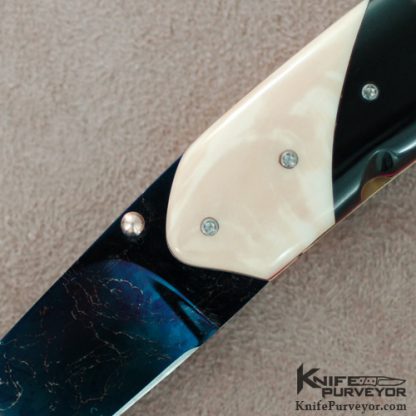 Theuns Prinsloo Custom Knife Blued Sole Authorship Damascus with Black Buffalo Horn & Warthog Ivory Linerlock - Image 2