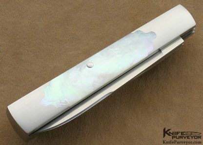 Tom Overeynder Custom Knives #004 Mother of Pearl Shell 2 Blade Physician's Knife with Oval Escutcheon - Image 3