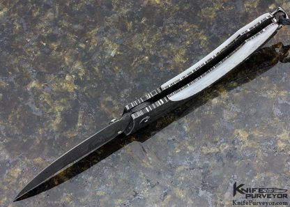 William Henry Custom Knife Limited Edition # 8 of 50 B11 Persian "Ice Storm" Chad Nichols Damascus and Mother or Pearl Button Lock and Sapphire Set In Button Lock and Thumb Stud - Image 5