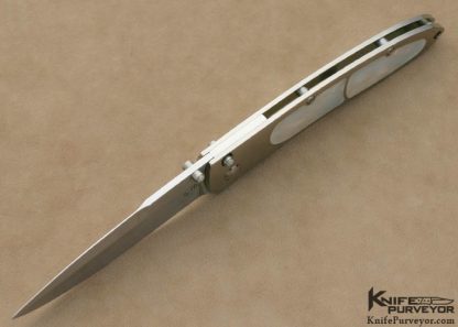 William Henry Custom Knife Icon Mother of Pearl Double Interframe Limited Edition Matt-Lock Folder - Image 4